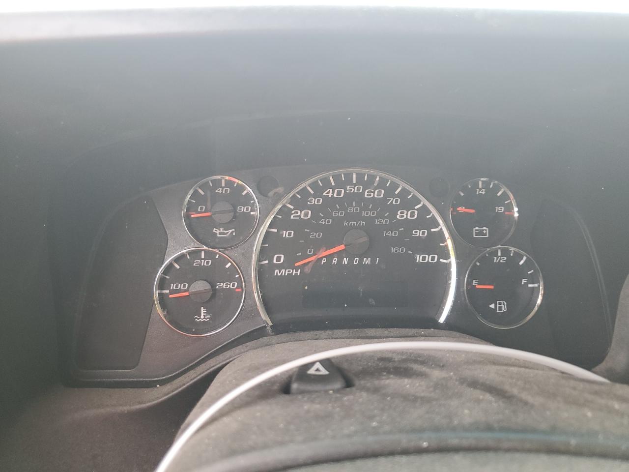 2015 Chevrolet Express VIN 1GCWGFCF9F1278049 photo 9