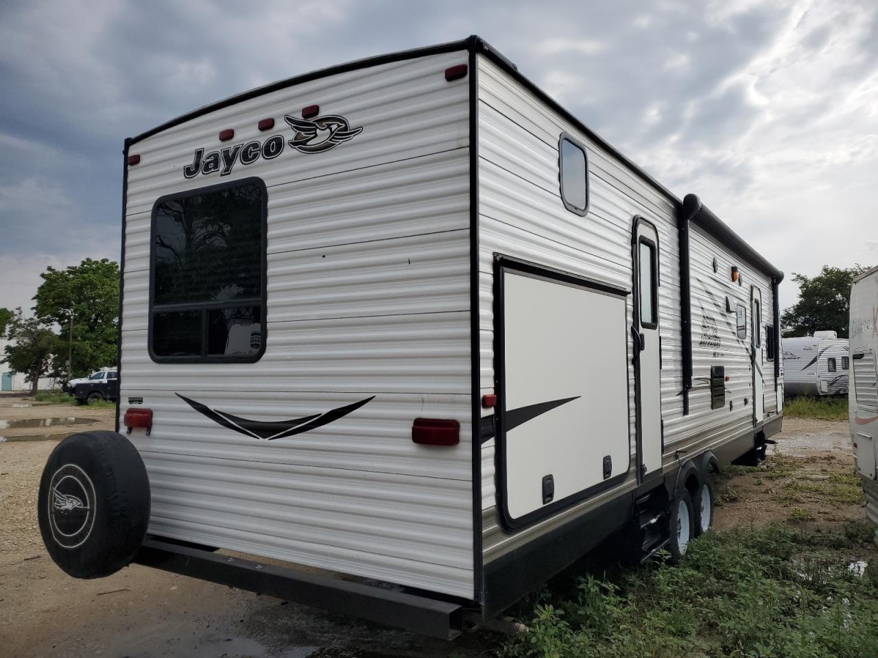 2016 JAYCO All models VIN 1UJBJ0BS3G17T0137 photo 4