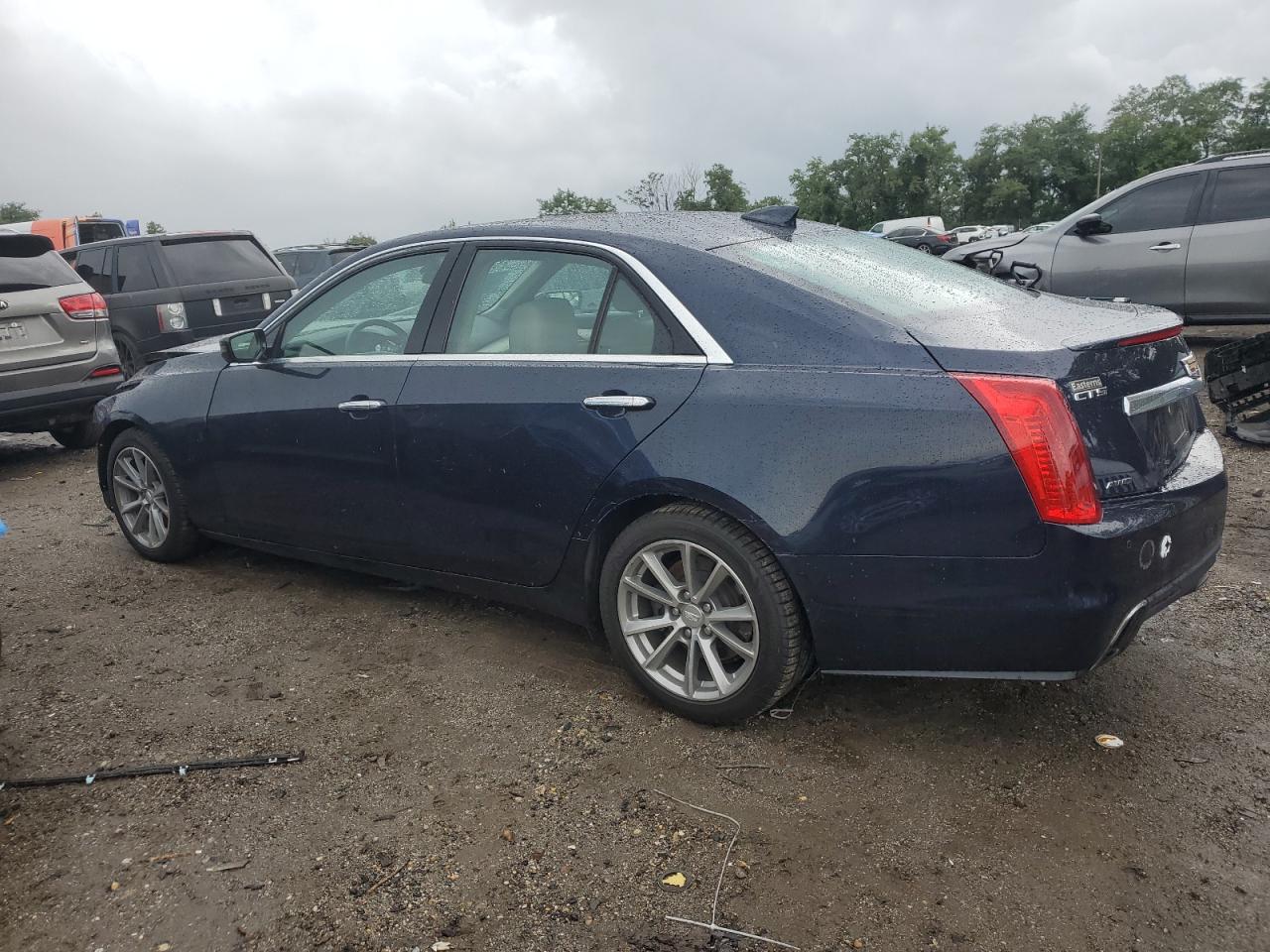 2017 Cadillac Cts VIN 1G6AX5SX4H0157777 photo 2