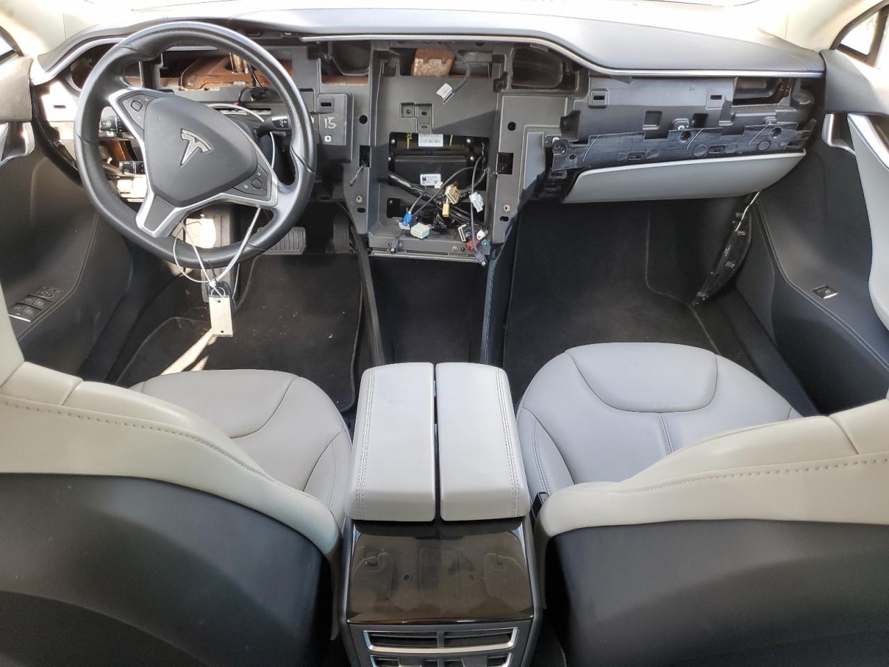 2014 Tesla Model s VIN 5YJSA1H1XEFP55657 photo 8