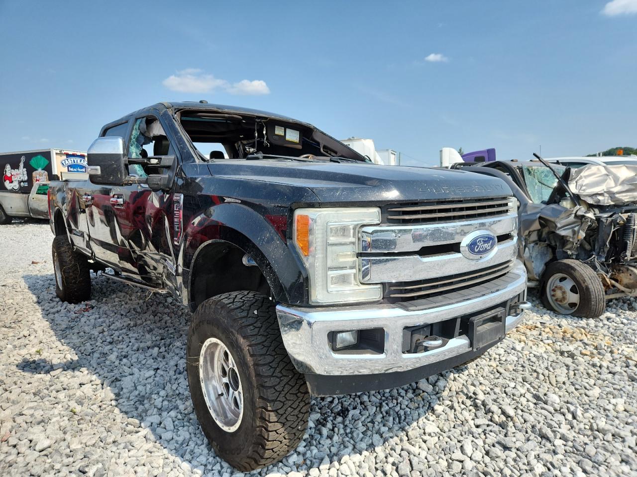 2017 Ford F350 VIN 1FT8W3BT1HEC08381 photo 4