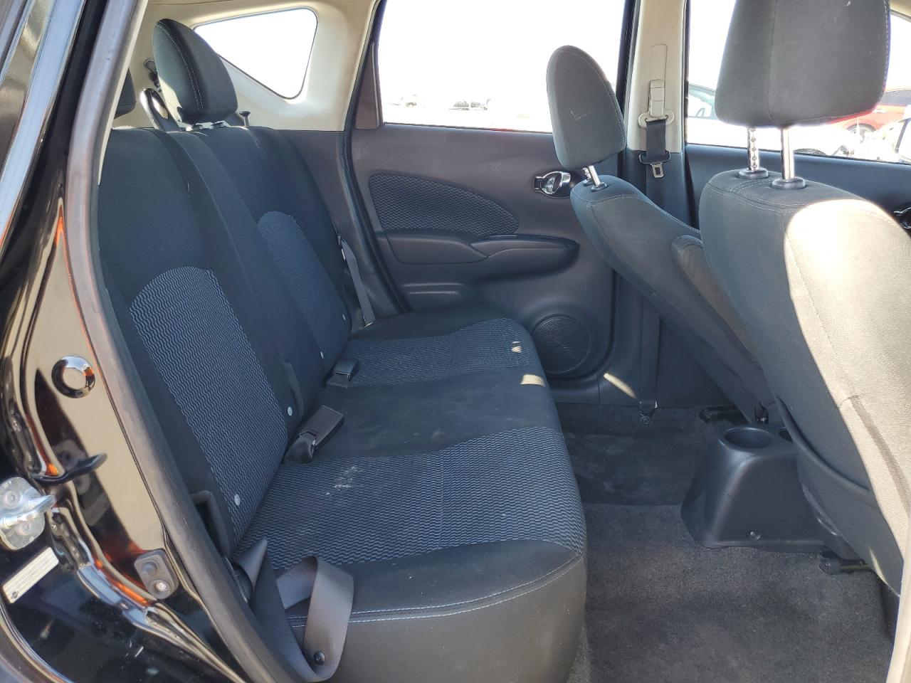 2016 Nissan Versa VIN 3N1CE2CP4GL373965 photo 10