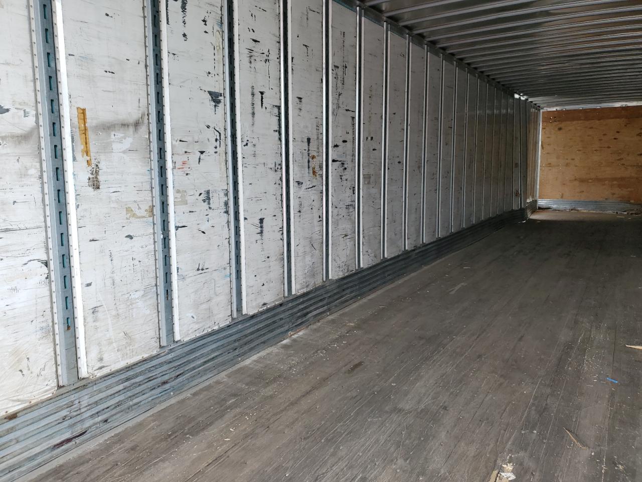 2012 UTILITY All models VIN 1UYVS2530CP365709 photo 6