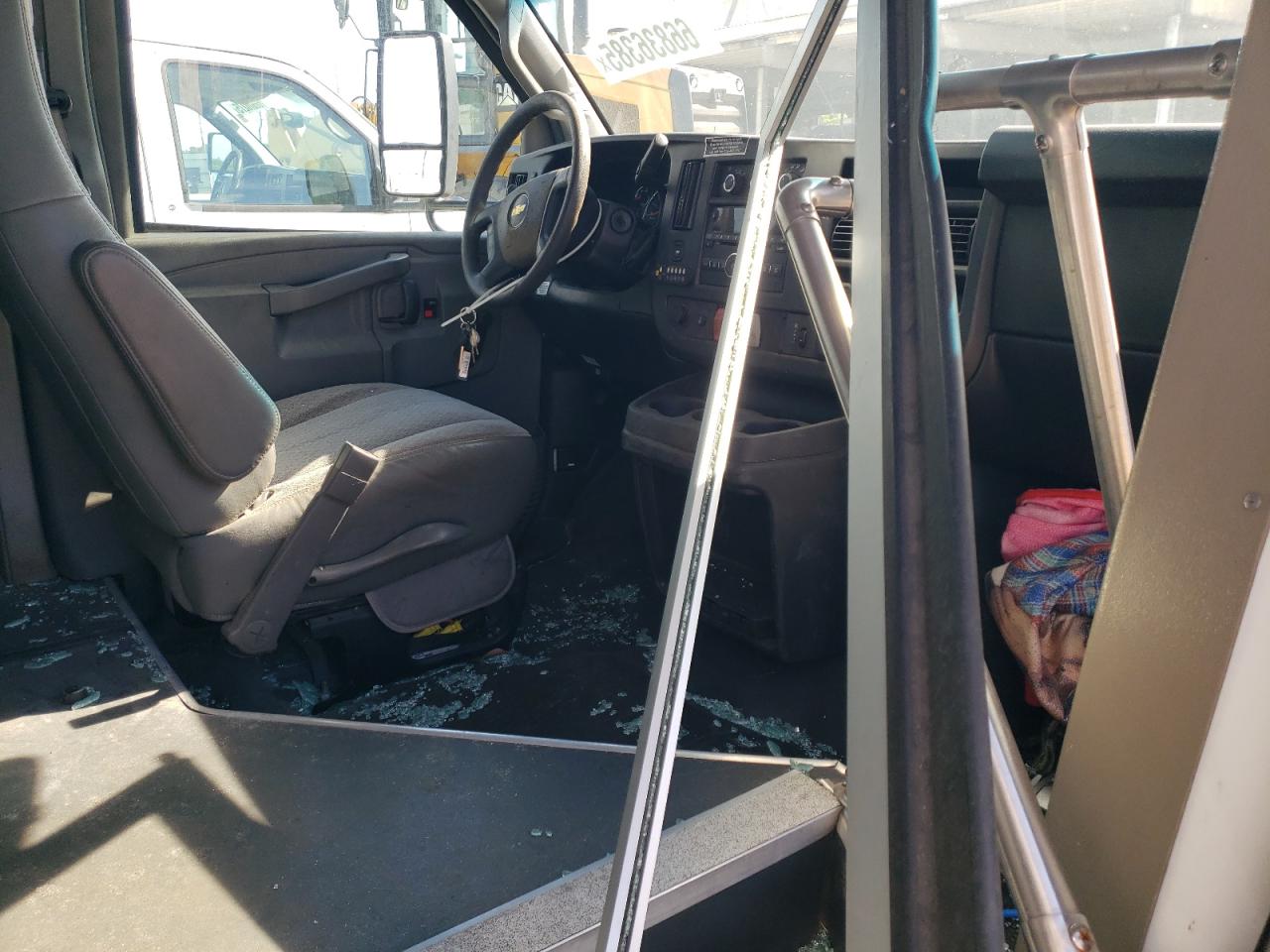 2021 Chevrolet Express VIN 1HA3GSBG0LN012358 photo 5