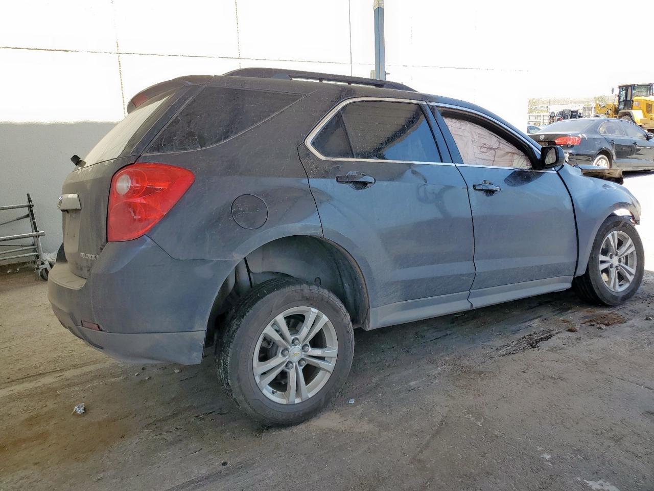 2015 Chevrolet Equinox VIN 2GNALBEK6F6282895 photo 3
