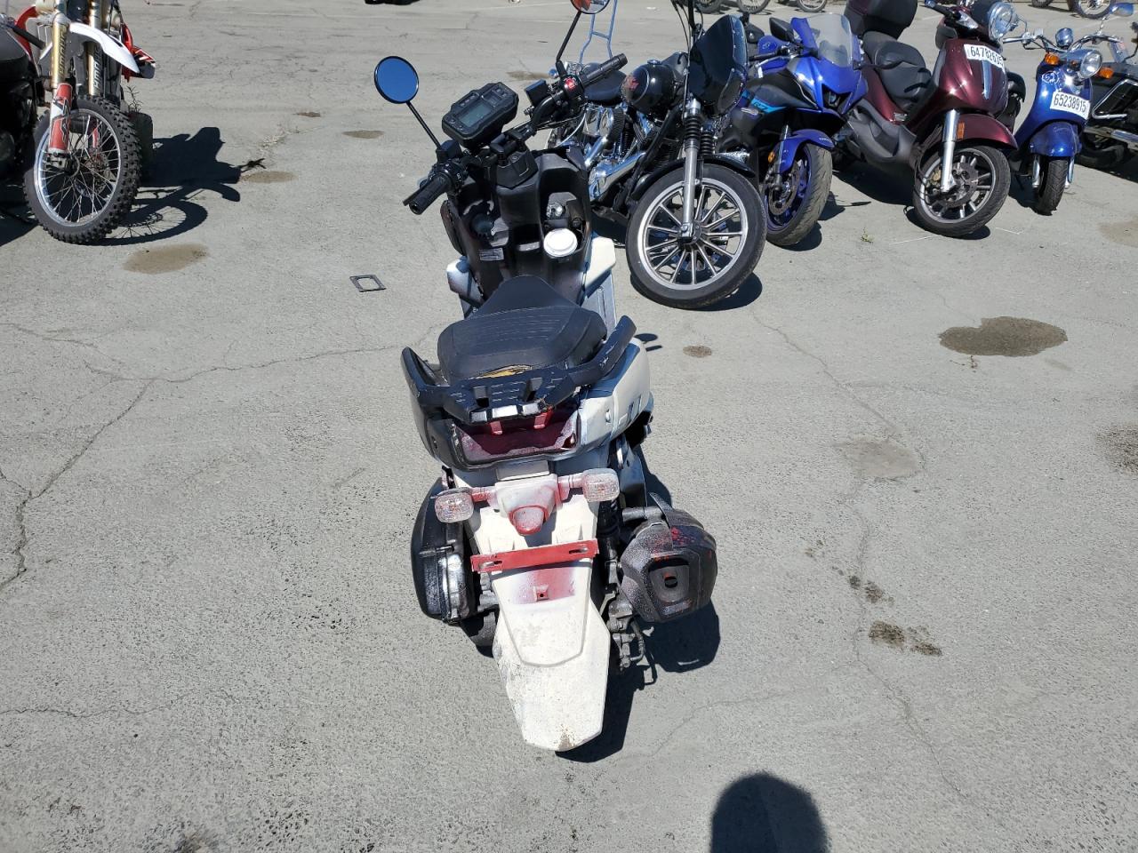 2024 YAMAHA YW125 VIN RKRSEH9Y3RA005923 photo 4