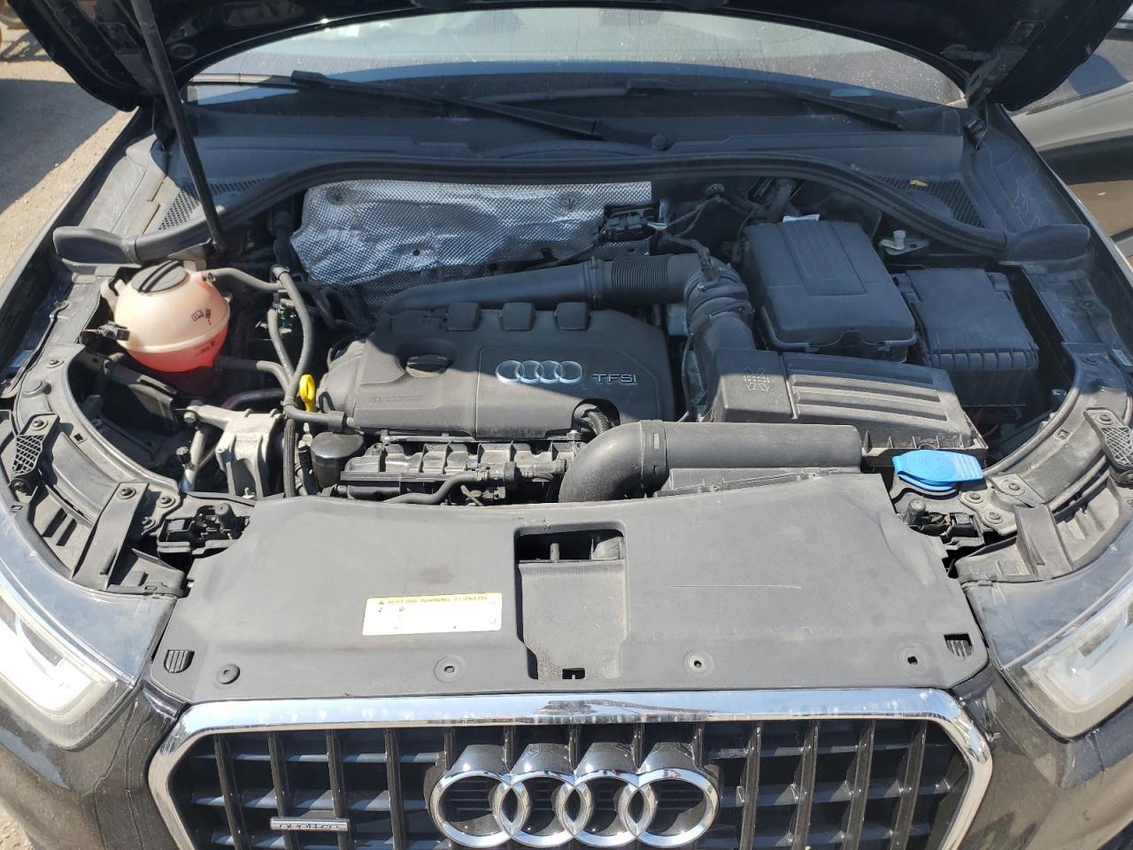 2015 AUDI Q3 VIN WA1GFEFS7FR010722 photo 12