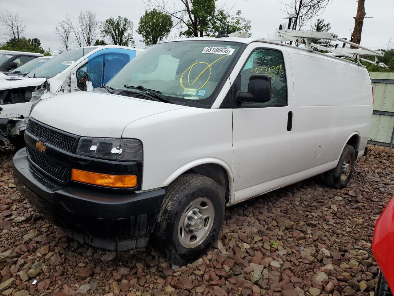 2021 CHEV Express VIN 1GCWGAFP0M1150299 photo 1