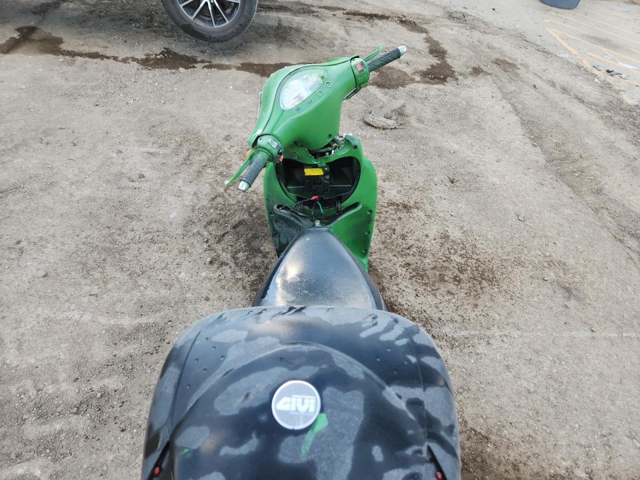 2008 KYMCO Scooter VIN RFBB1A04X8B520286 photo 6