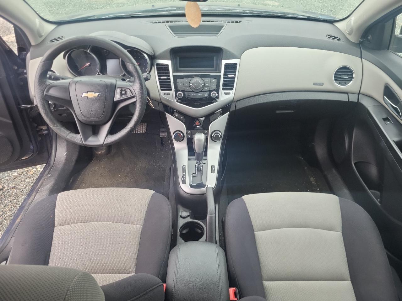 2013 CHEVROLET Cruze ls VIN 1G1PL5SH6D7330057 photo 8