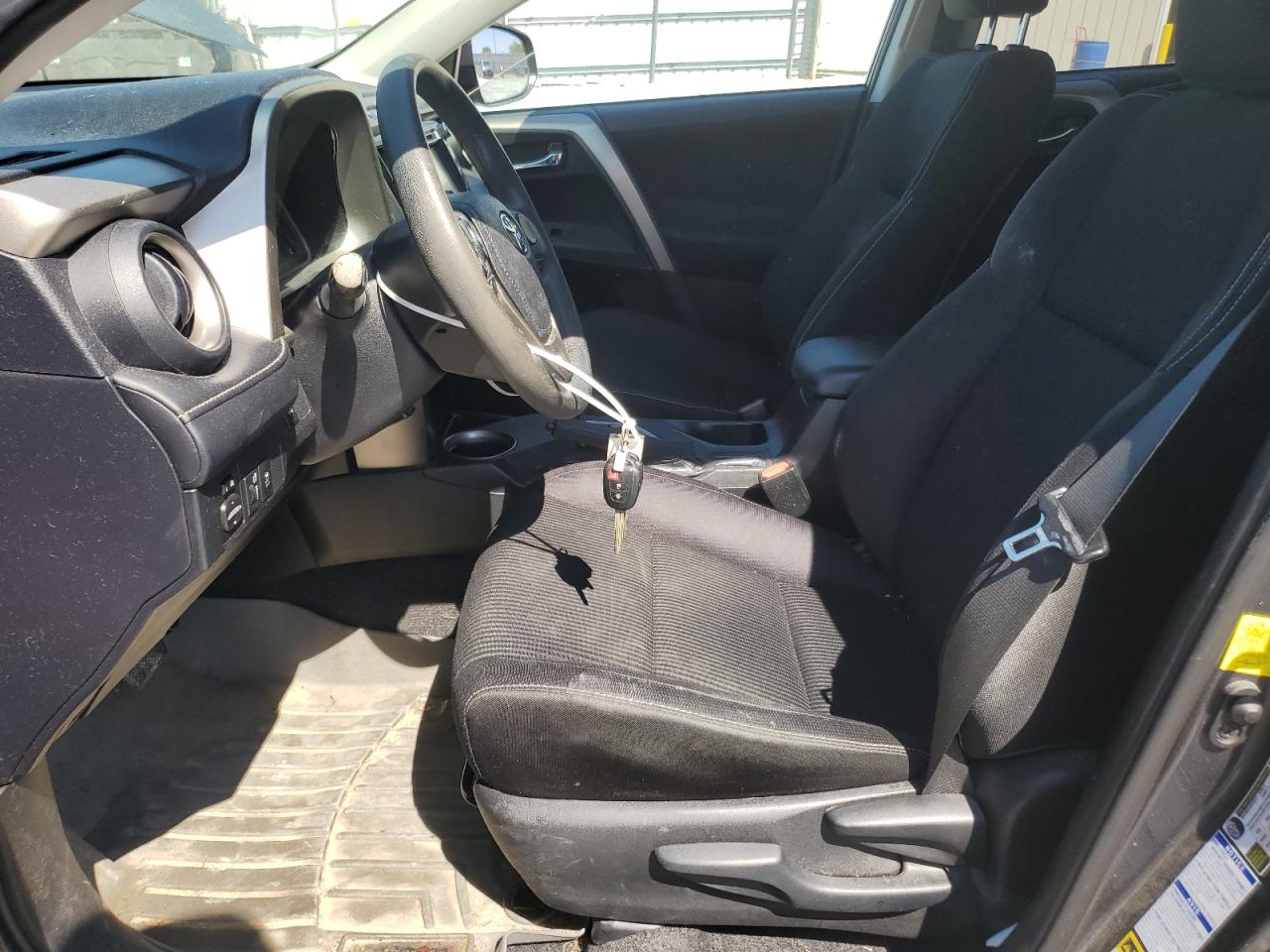 2014 Rav4 xle VIN 2T3RFREV2EW134252 photo 7