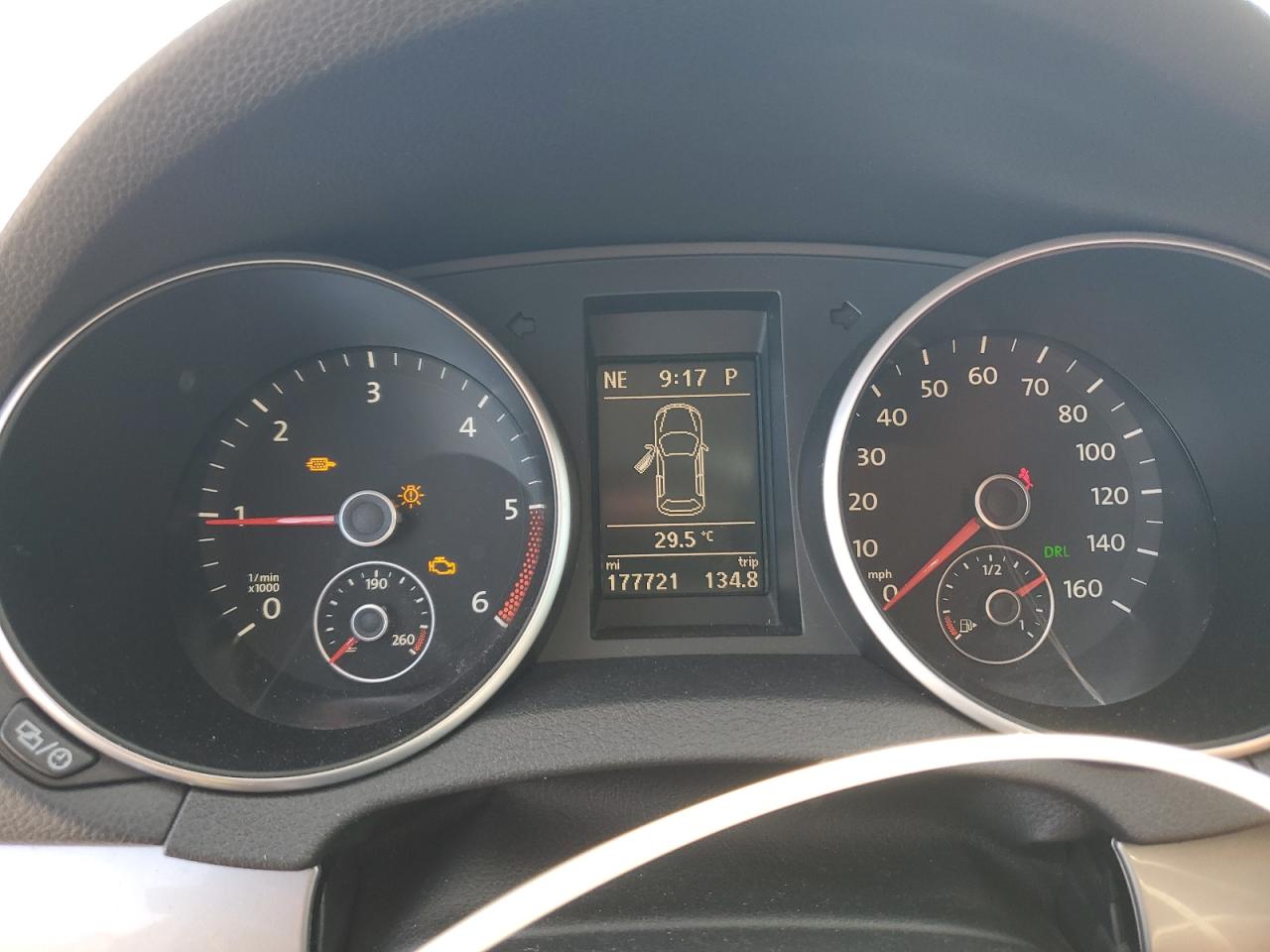 2013 Volkswagen Golf VIN WVWDM7AJXDW091710 photo 9