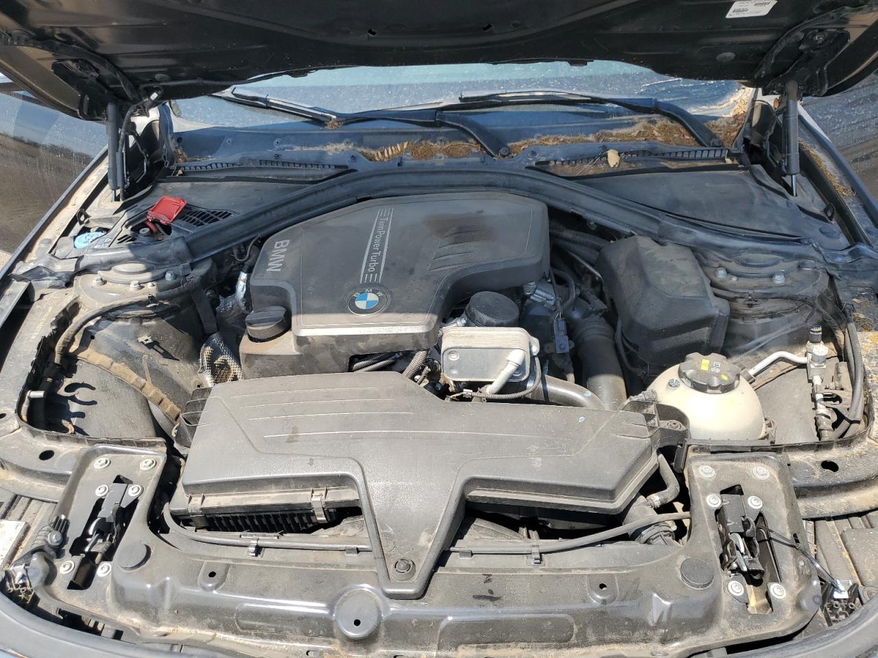 2018 BMW 3 series VIN WBA8A9C58JK622781 photo 11