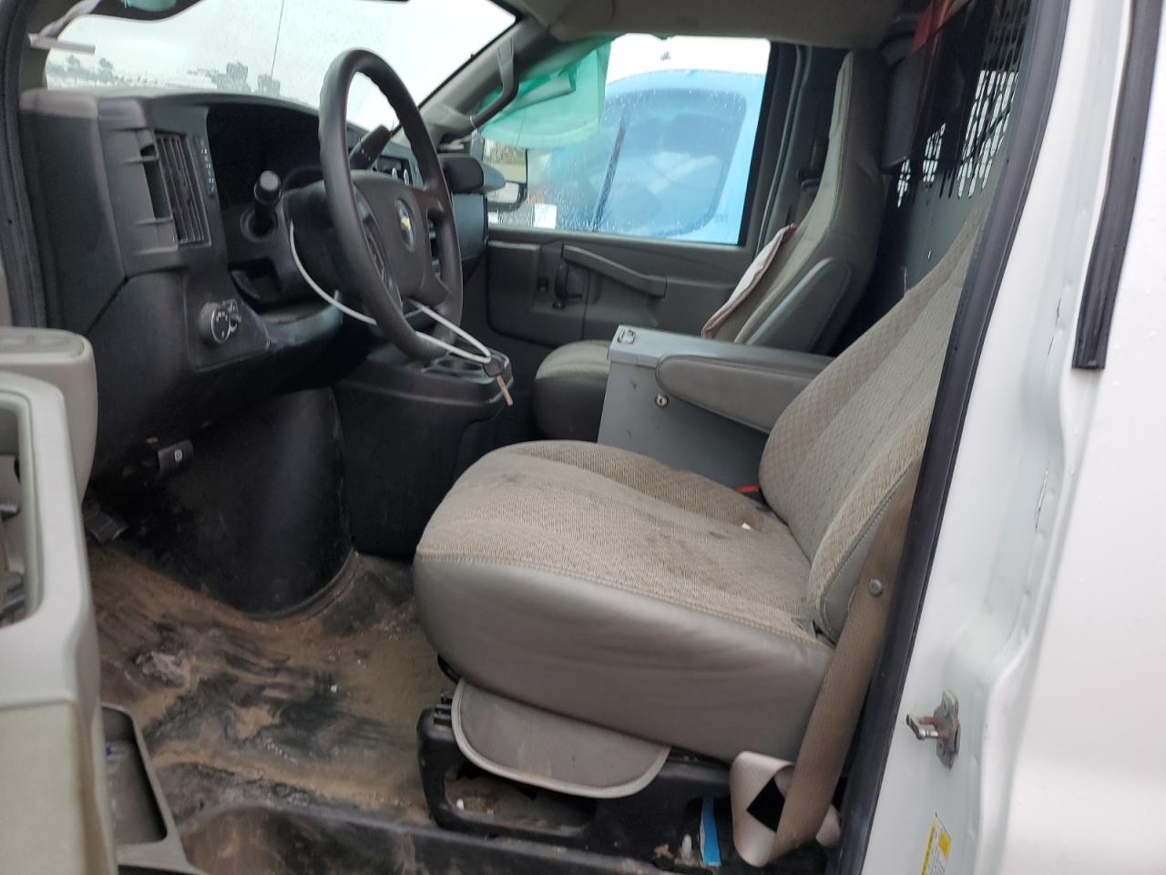 2021 CHEV Express VIN 1GCWGAFP0M1150299 photo 7