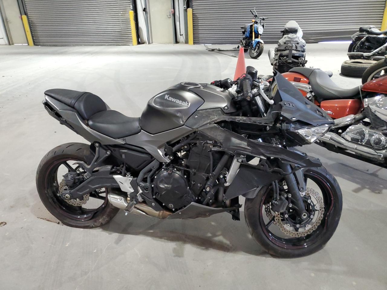 2022 Kawasaki Ex650 n VIN ML5EXEN19NDA75194 photo 1