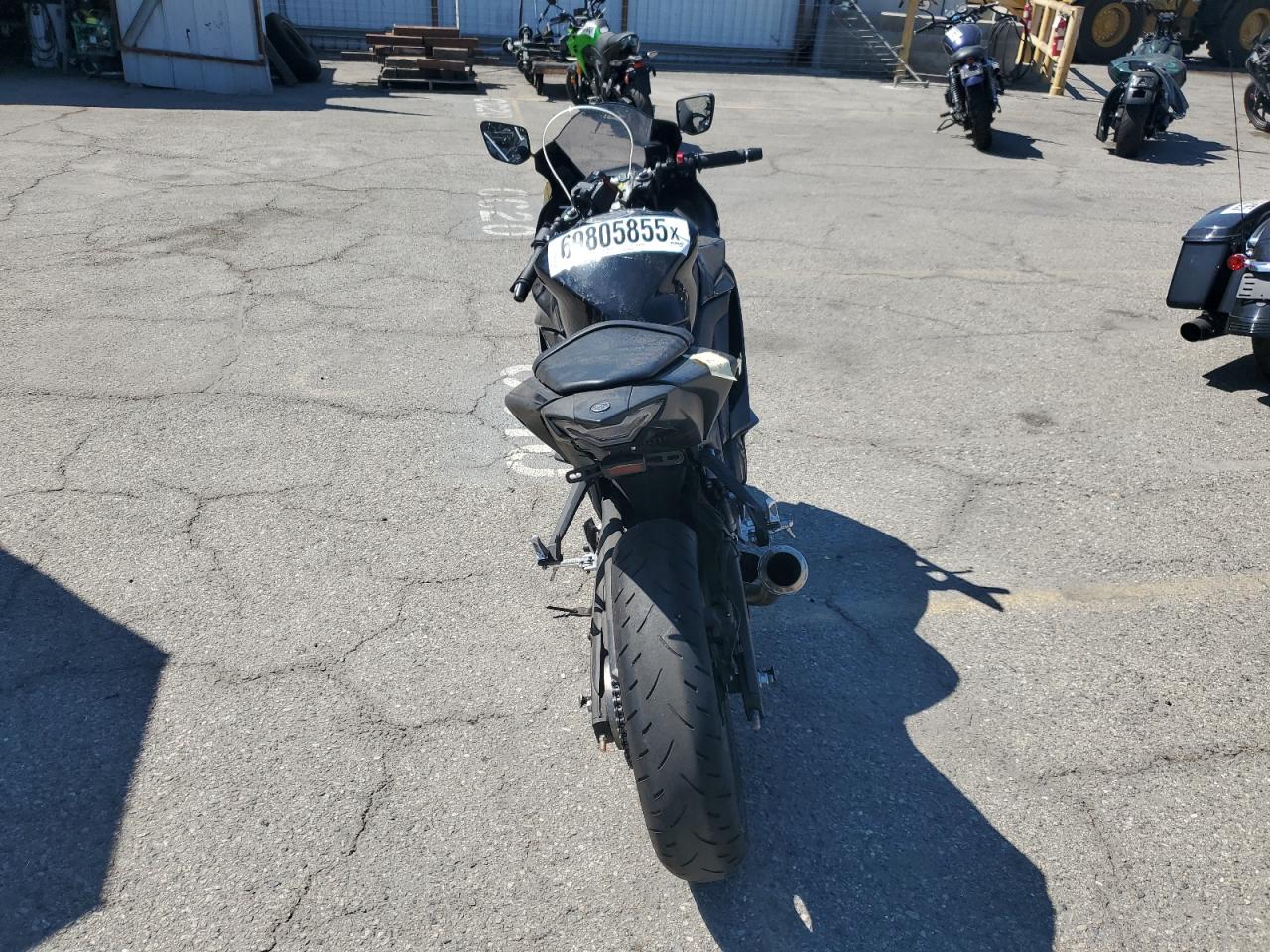 2020 YAMAHA Yzfr3 a VIN MH3RH18Y1LK004908 photo 4