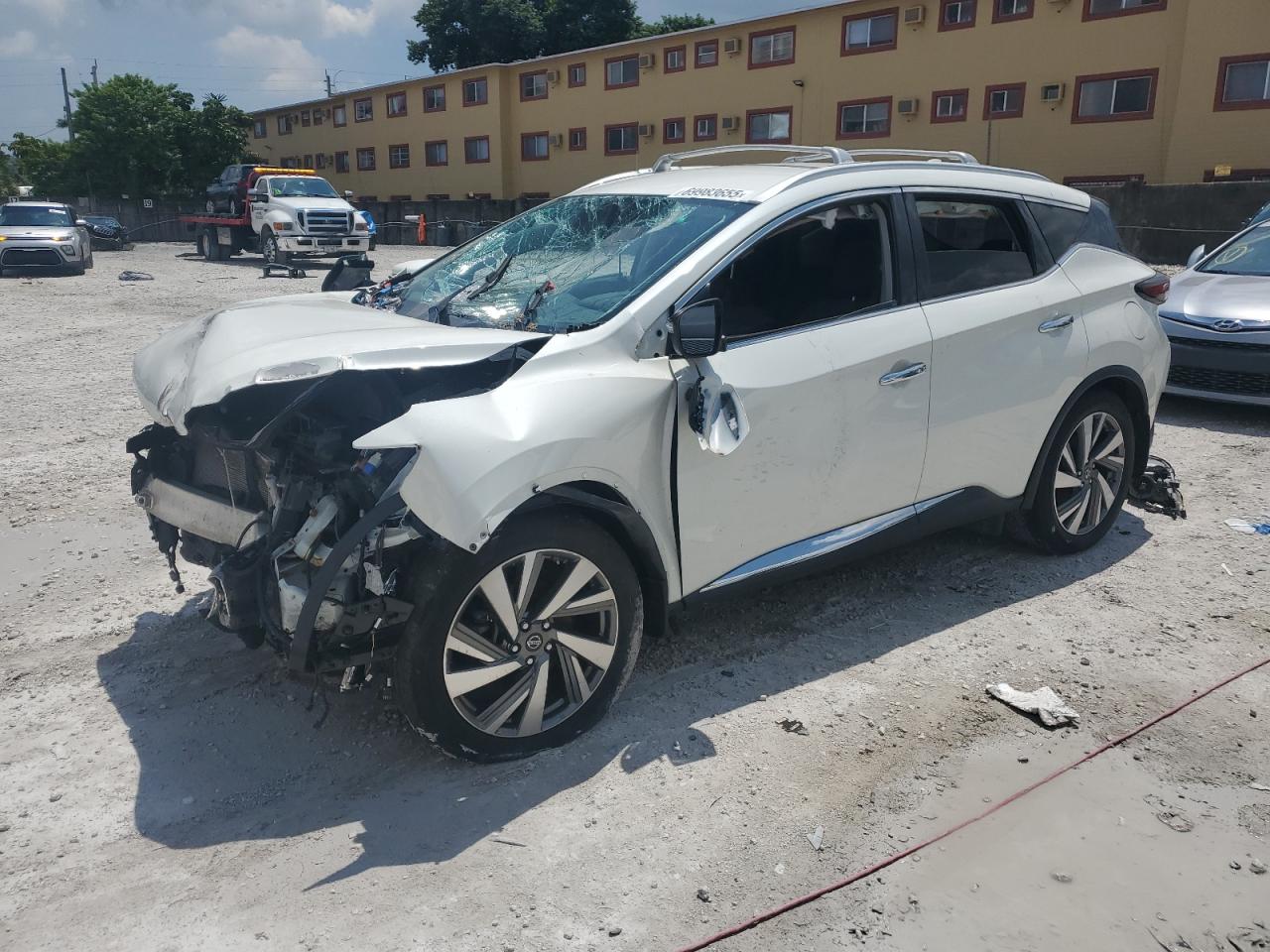 2019 Nissan Murano VIN 5N1AZ2MJ0KN132900 photo 1