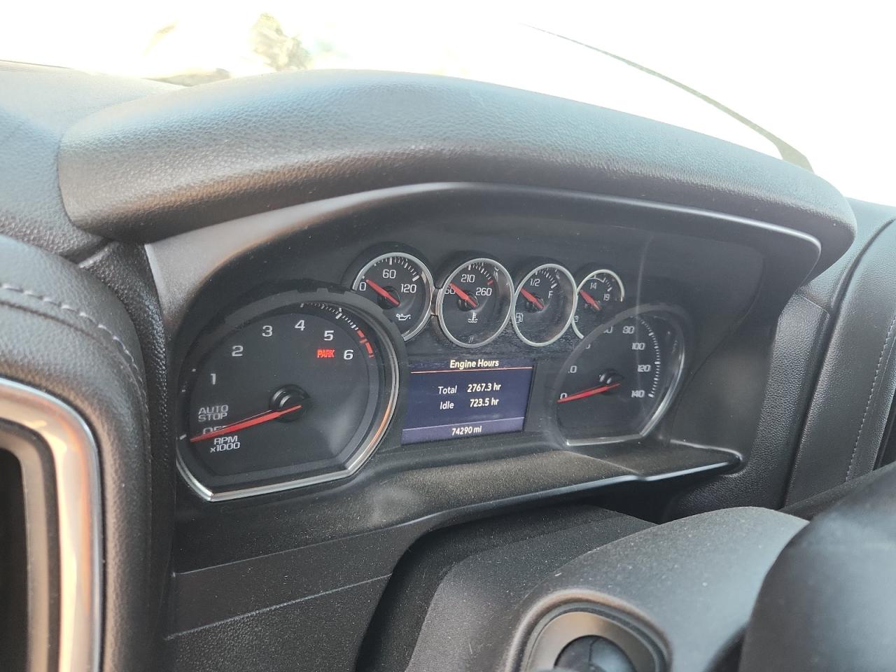 2020 Chev Silverado VIN 3GCUYDED4LG331550 photo 9