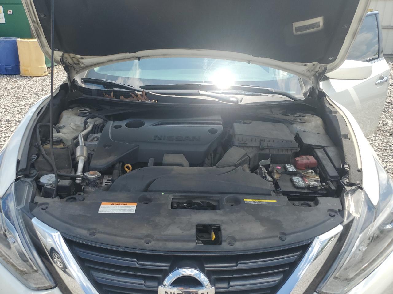 2017 Nissan Altima VIN 1N4AL3AP1HN349553 photo 11