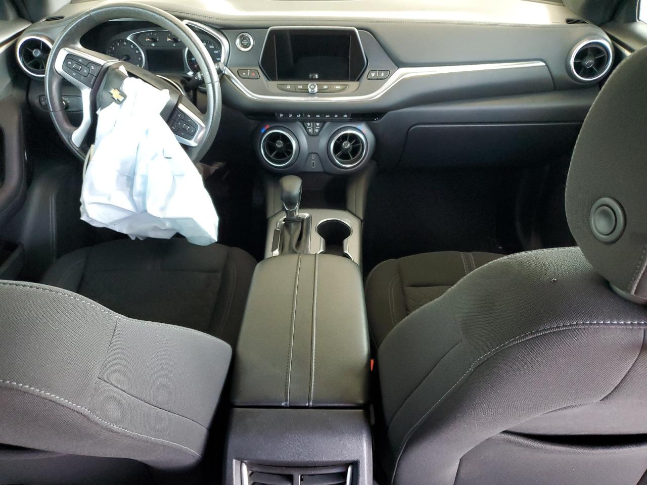 2021 Chevrolet Blazer VIN 3GNKBCRS3MS514472 photo 8