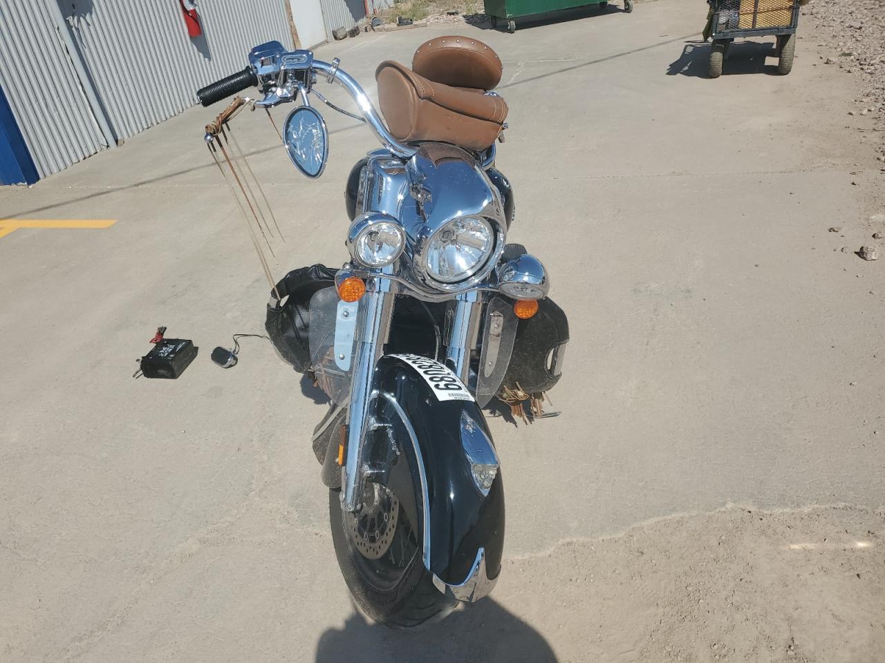 2015 INDIAN Motorcycle VIN 56KCCVAA0F3320042 photo 2