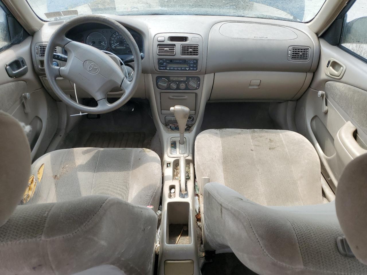 2002 Toyota Corolla VIN 2T1BR12E12C527745 photo 8