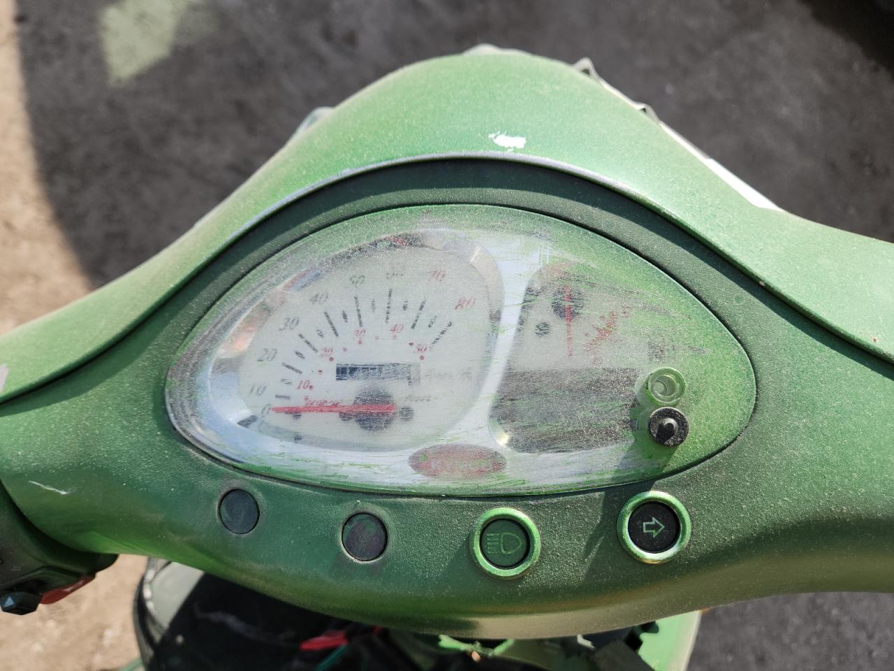 2008 KYMCO Scooter VIN RFBB1A04X8B520286 photo 7