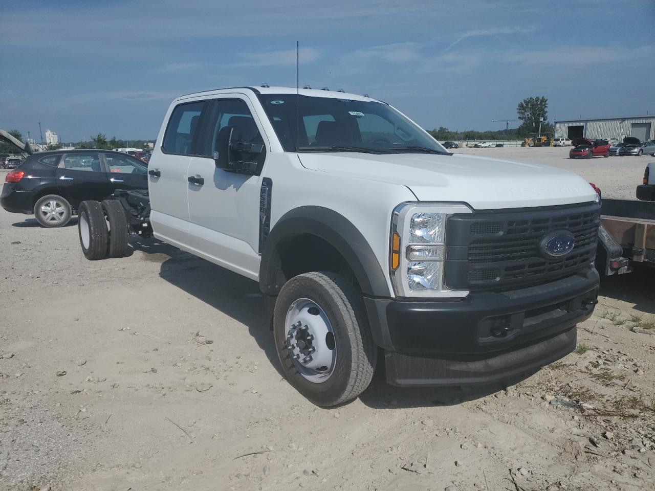 2024 Ford F550 VIN 1FD0W5HN8REF09471 photo 4