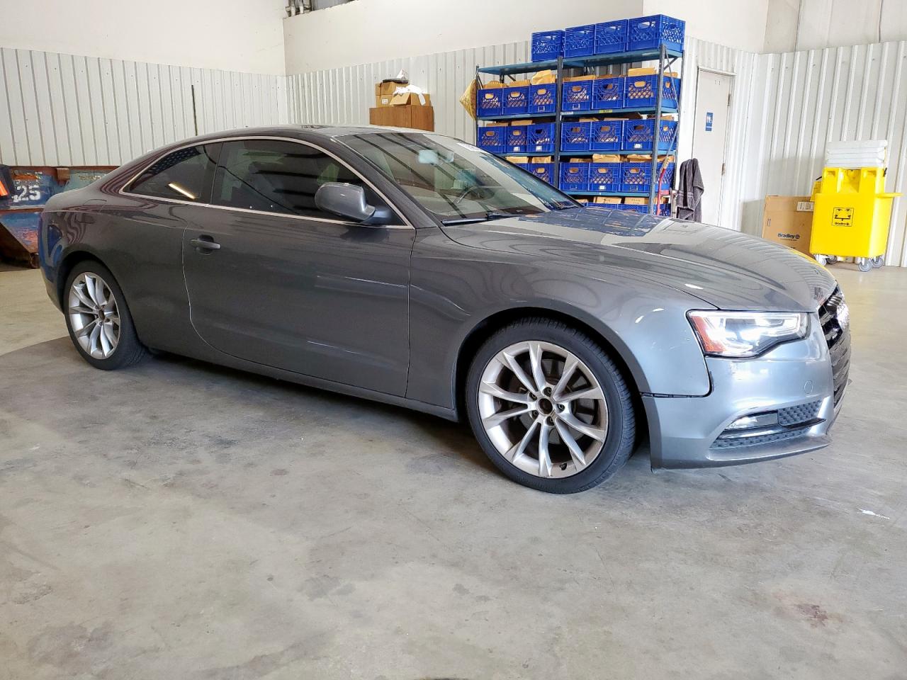 2013 Audi A5 VIN WAULFAFR9DA000566 photo 4