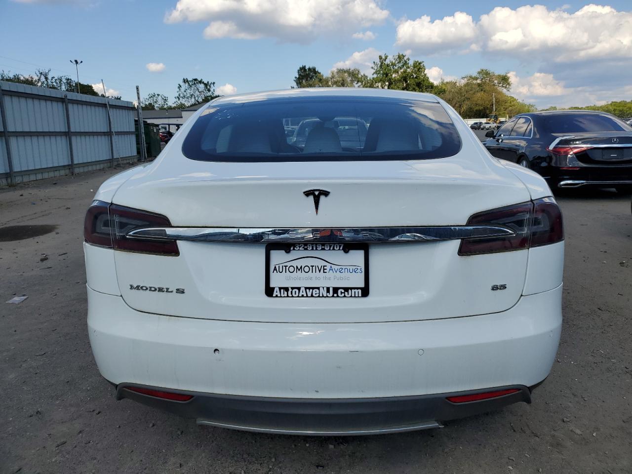 2014 Tesla Model s VIN 5YJSA1H1XEFP55657 photo 6