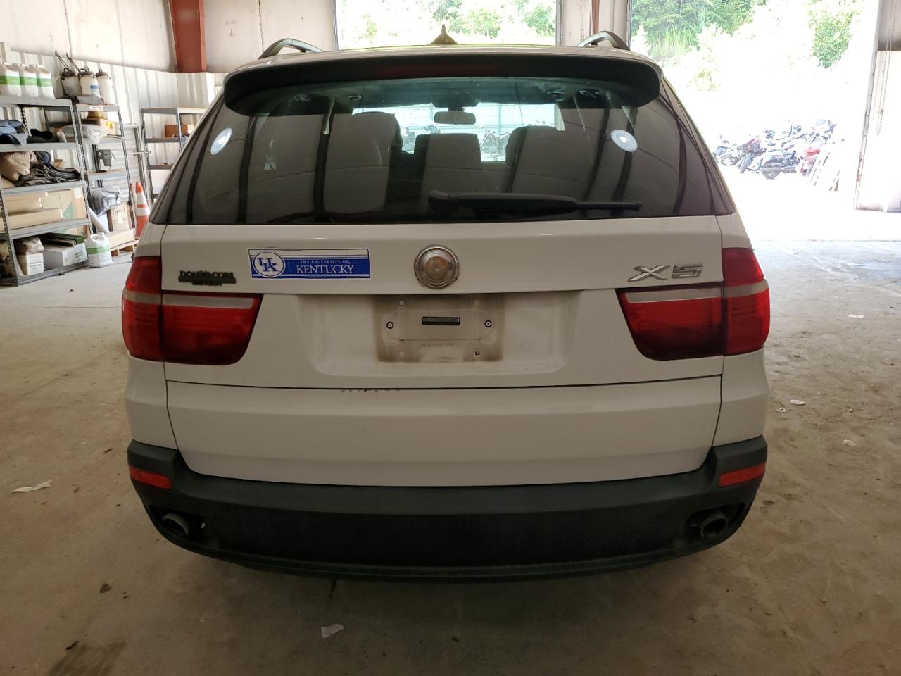 2009 BMW X5 VIN 5UXFE435X9L267750 photo 6