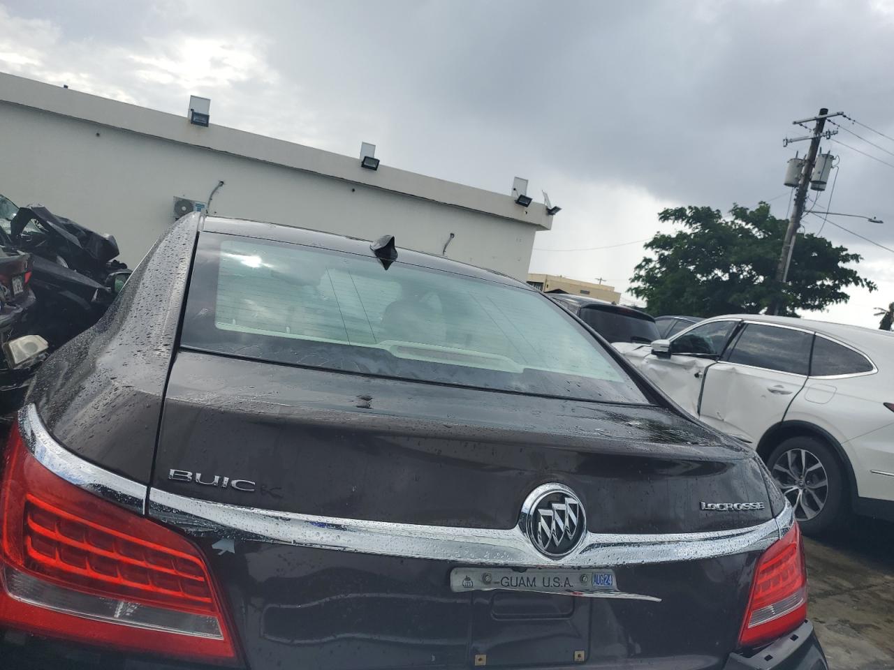 2016 Buick Lacrosse VIN 1G4GF5G32GF255472 photo 6