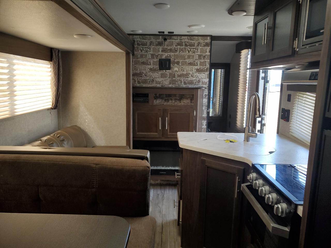 2019 FORESRIVER Grey wolf VIN 4X4TCKC22KX136535 photo 5