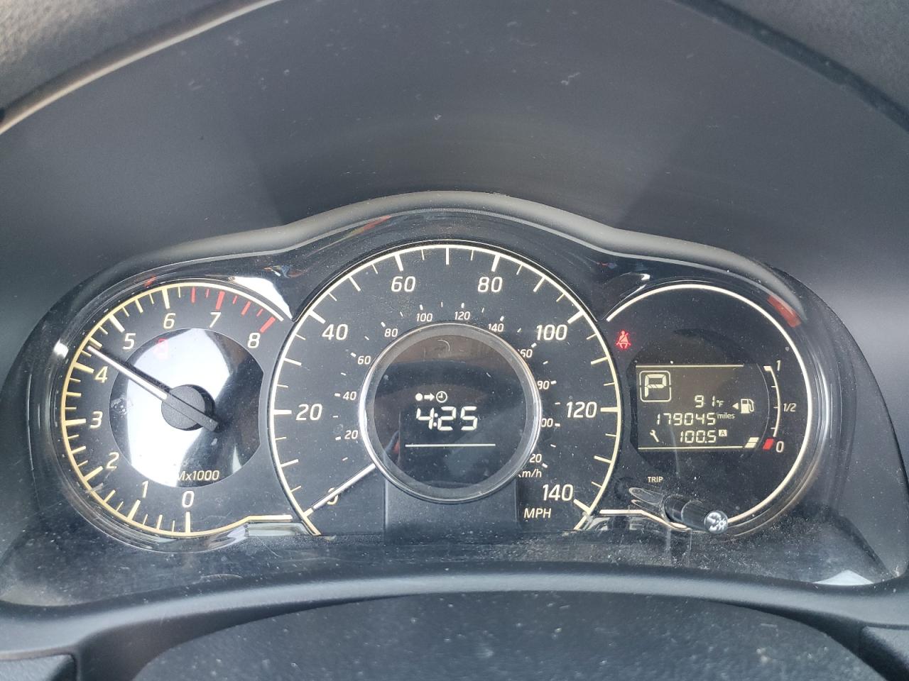 2016 Nissan Versa VIN 3N1CE2CP4GL373965 photo 9