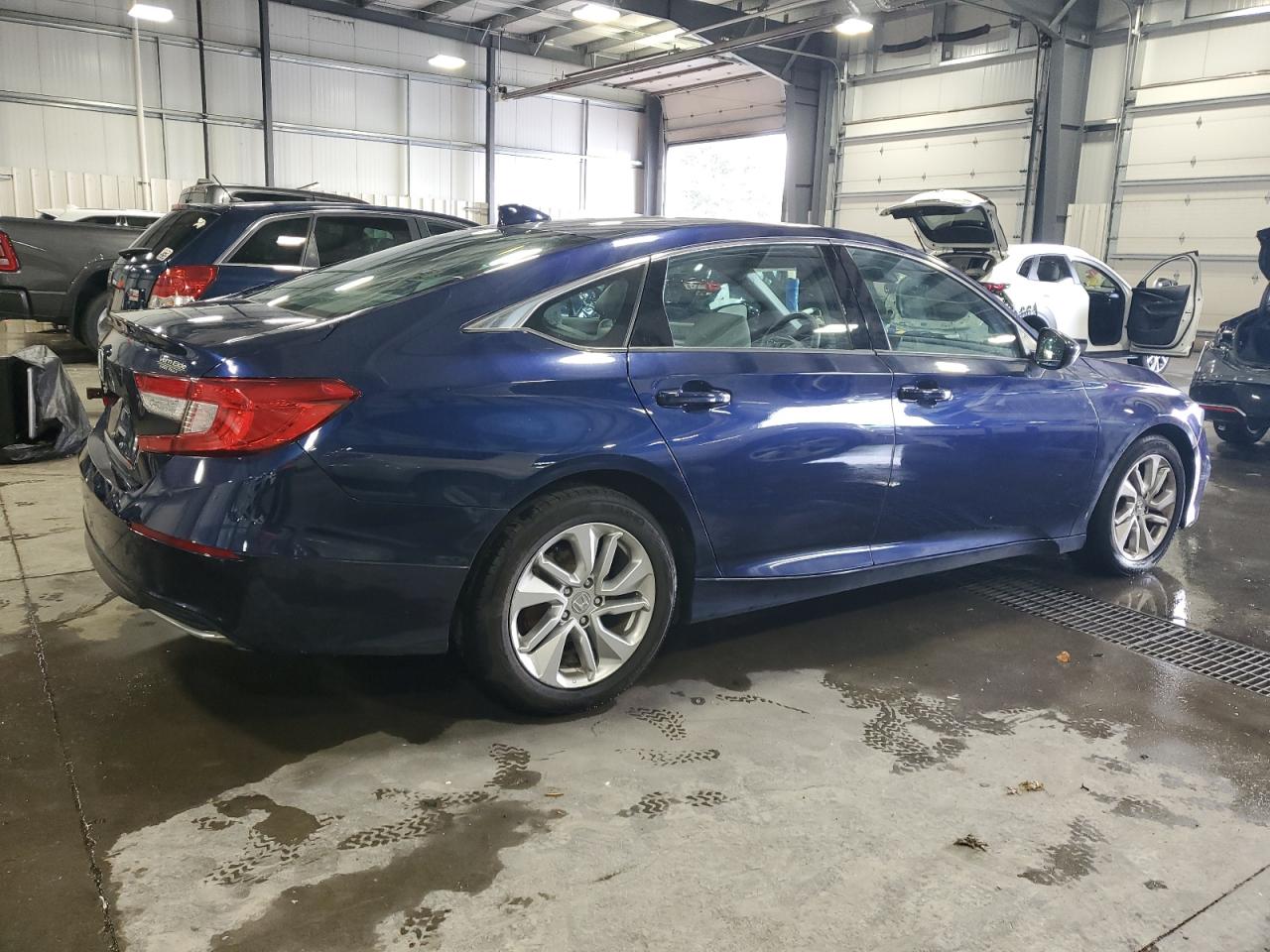2020 Honda Accord VIN 1HGCV1F15LA122714 photo 3