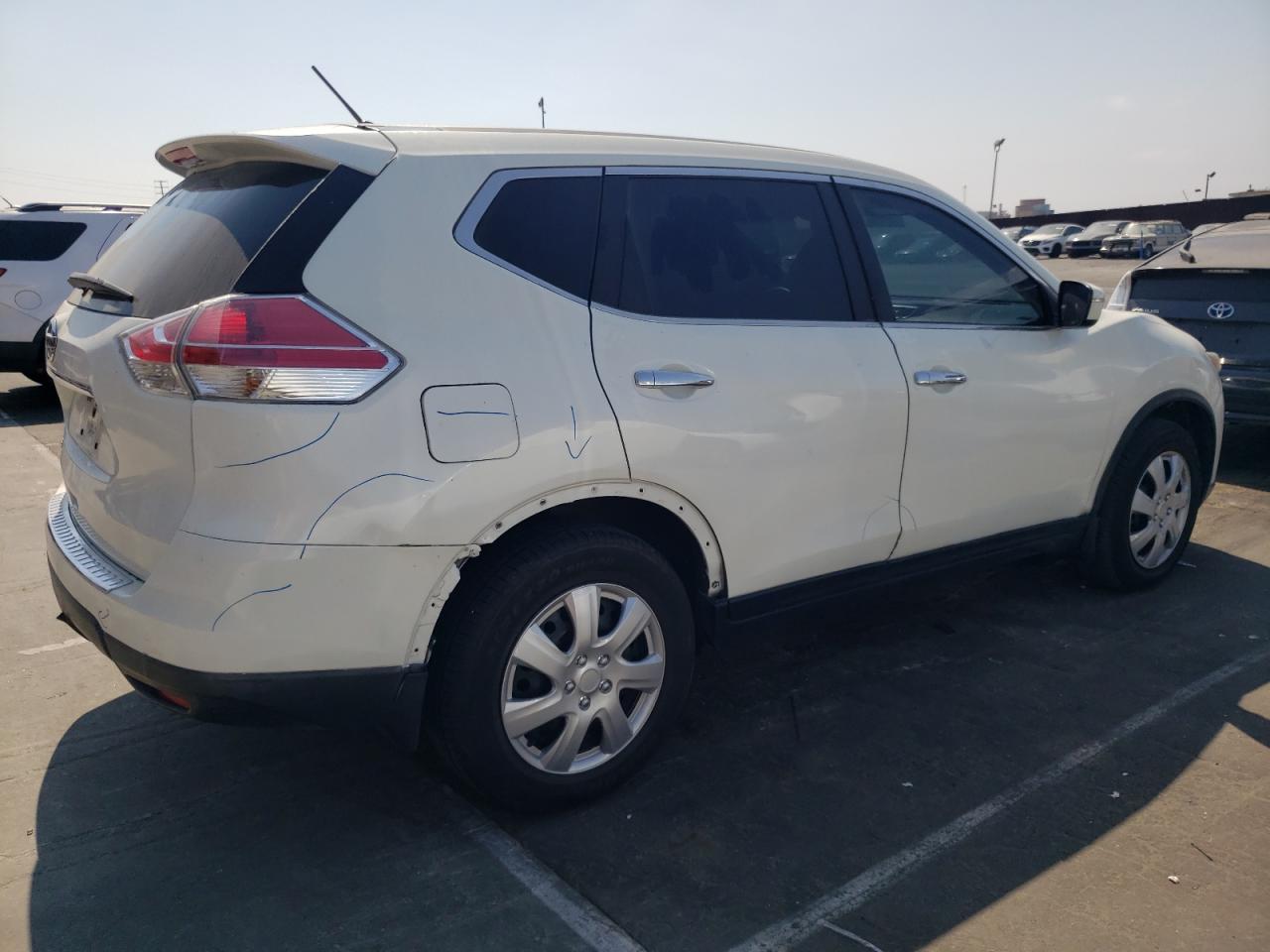 2015 Niss Rogue VIN 5N1AT2ML9FC773788 photo 3