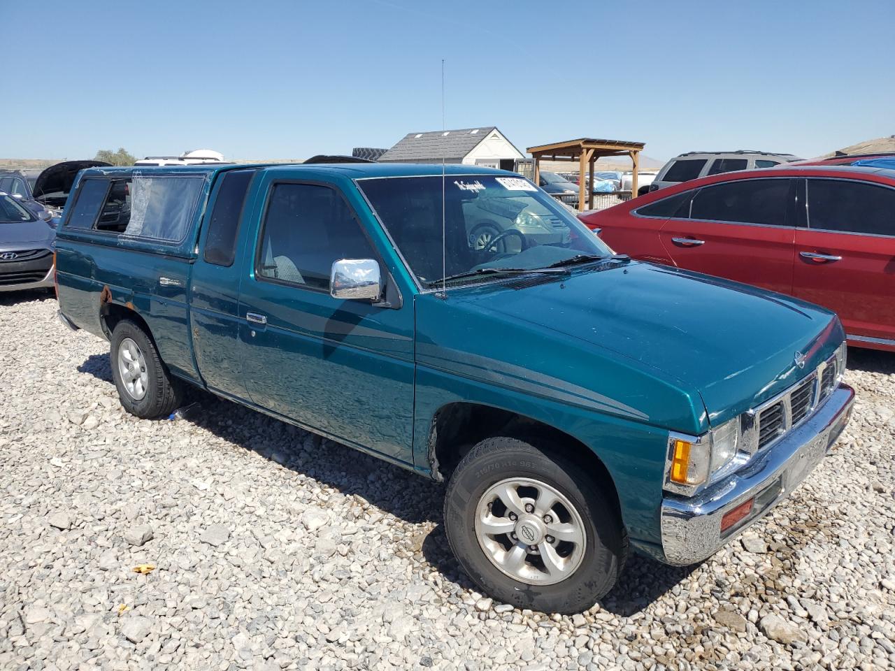 1997 Nissan Navara VIN 1N6SD16S0VC364174 photo 4