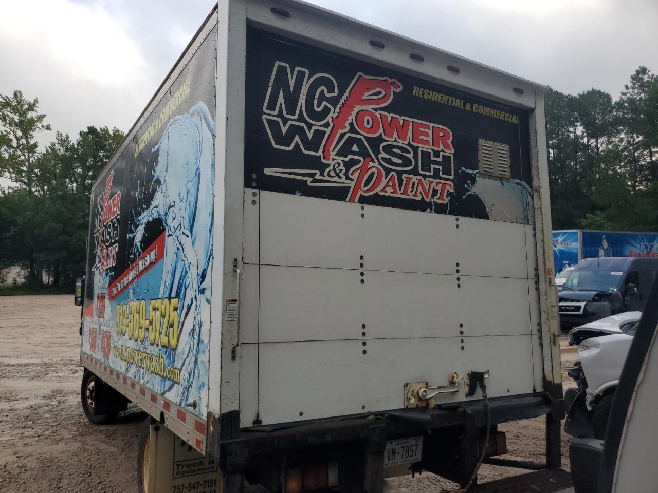 2018 Isuzu All models VIN 54DC4W1B3JS811698 photo 6