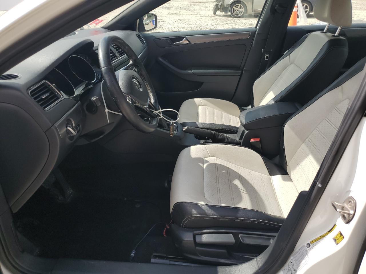 2016 Volkswagen Jetta VIN 3VWD17AJ0GM230799 photo 7