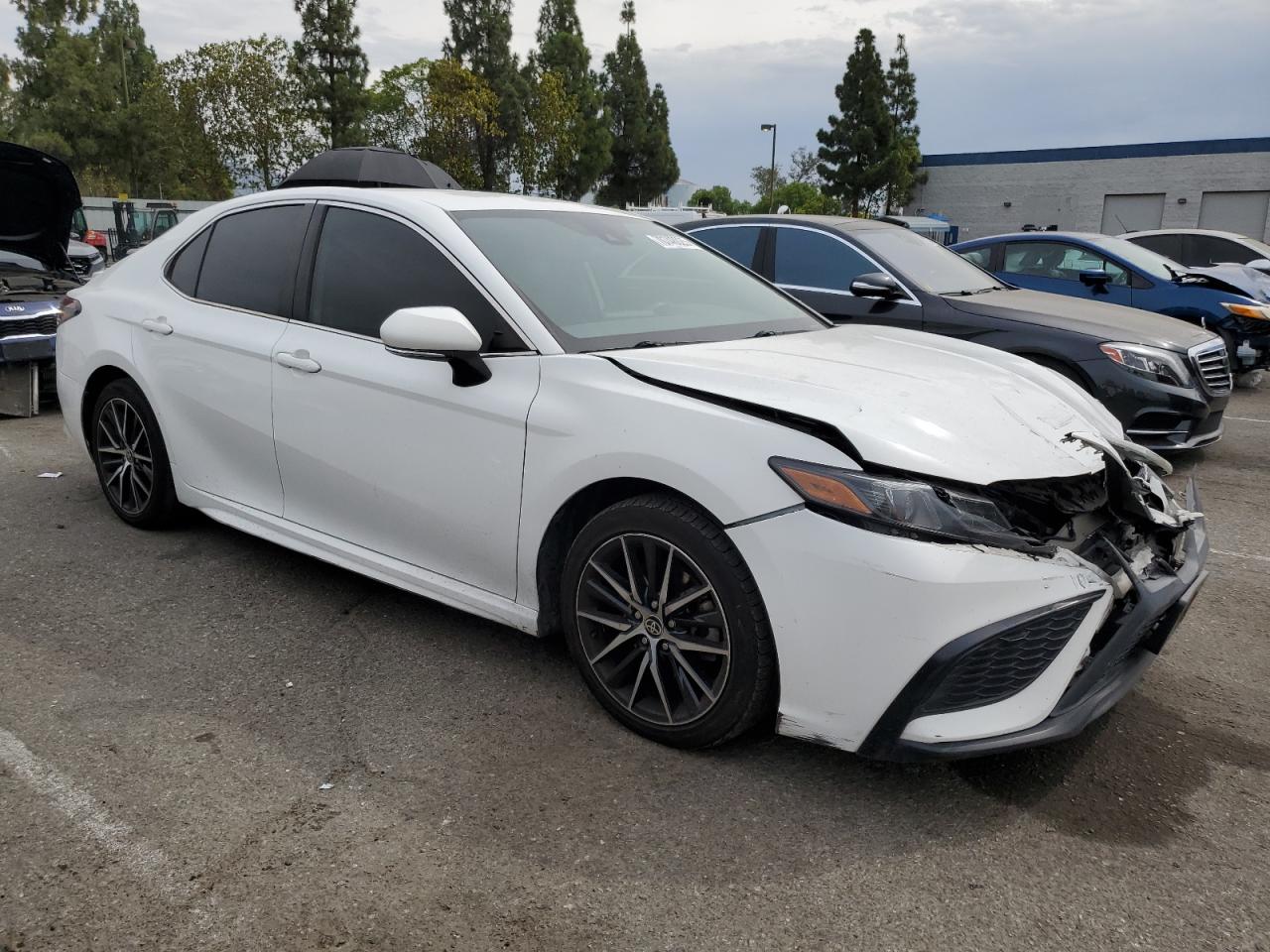 2021 Toyota Camry VIN 4T1T11BK7MU034901 photo 4