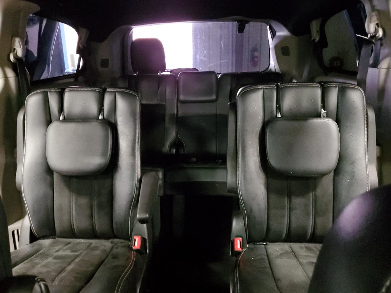 2017 Dodge Caravan VIN 2C4RDGCG2HR581063 photo 10