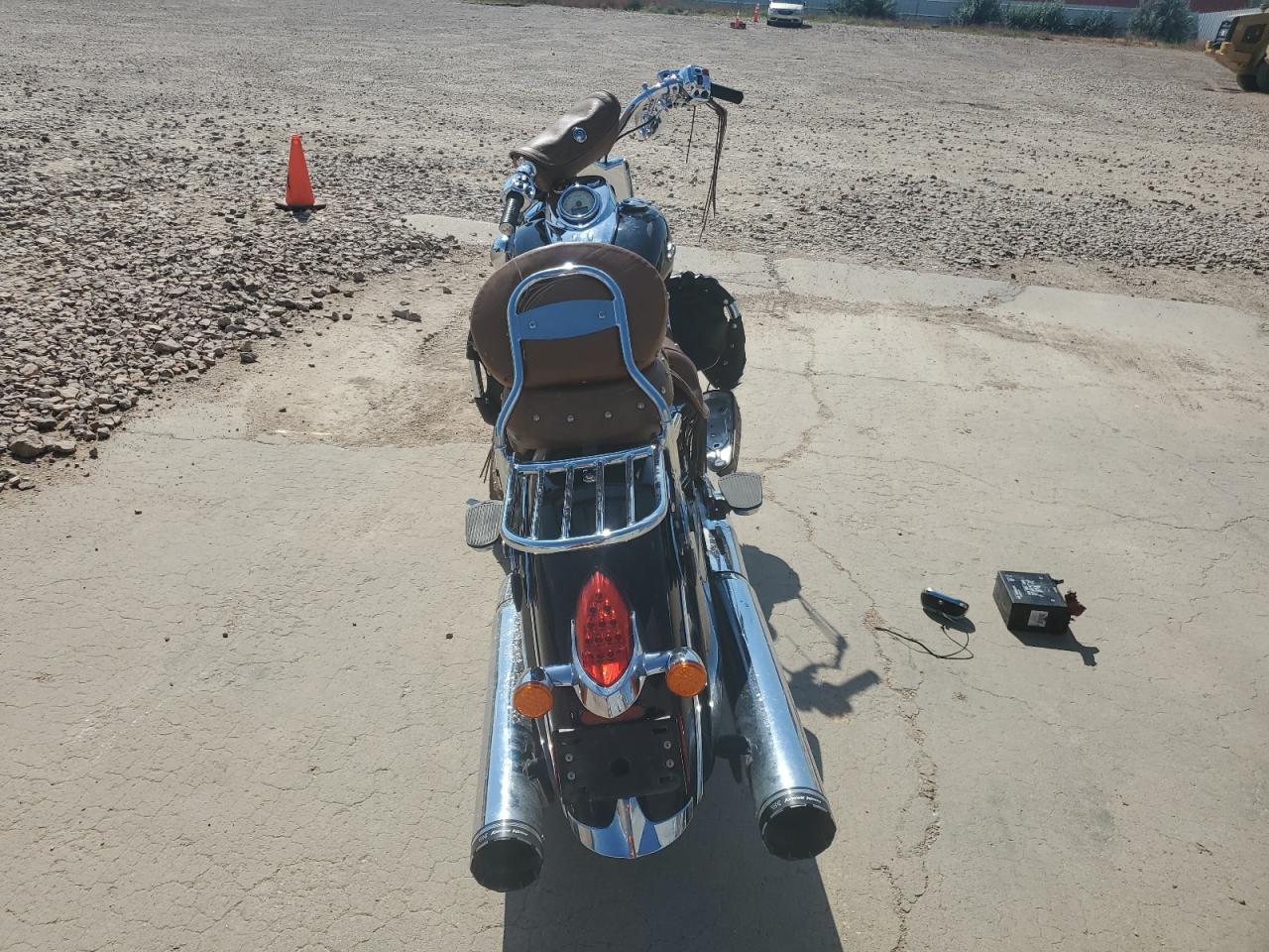 2015 INDIAN Motorcycle VIN 56KCCVAA0F3320042 photo 4