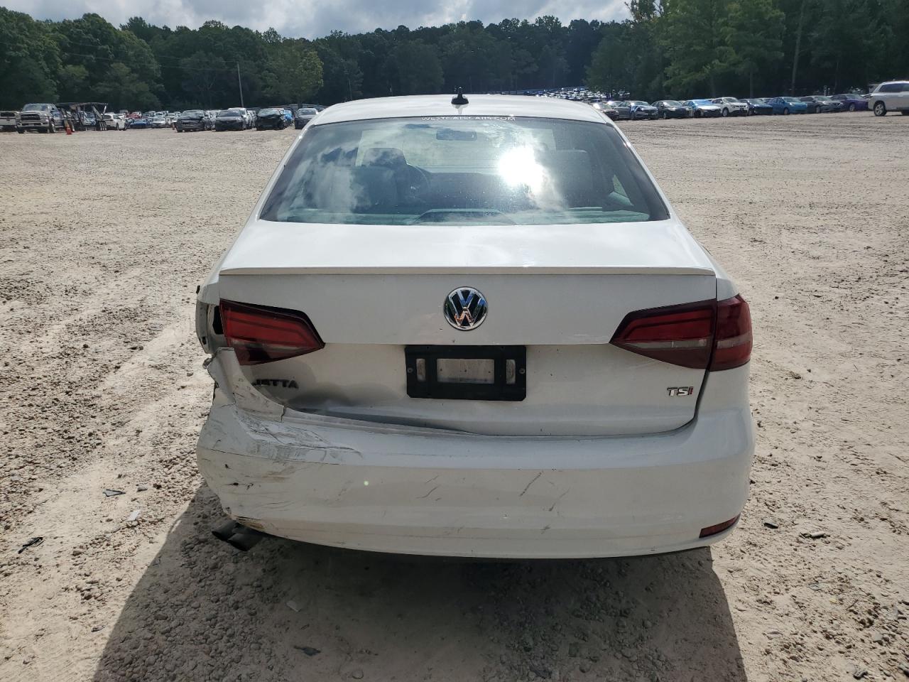2016 Volkswagen Jetta VIN 3VWD17AJ0GM230799 photo 6