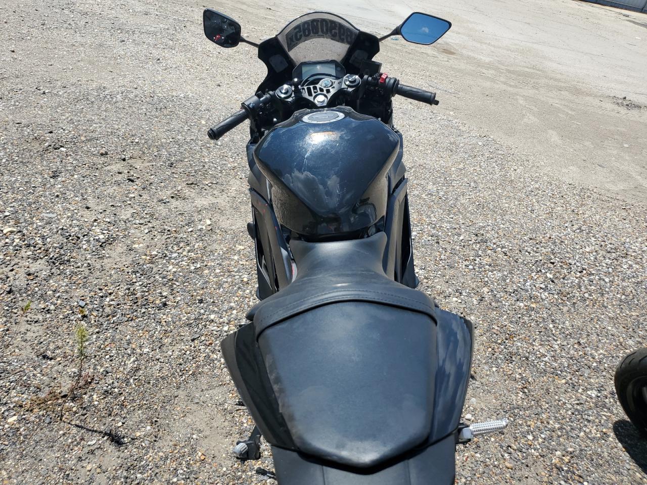 2023 YAMAHA Yzfr3 a VIN MH3RH18Y6PK009527 photo 6