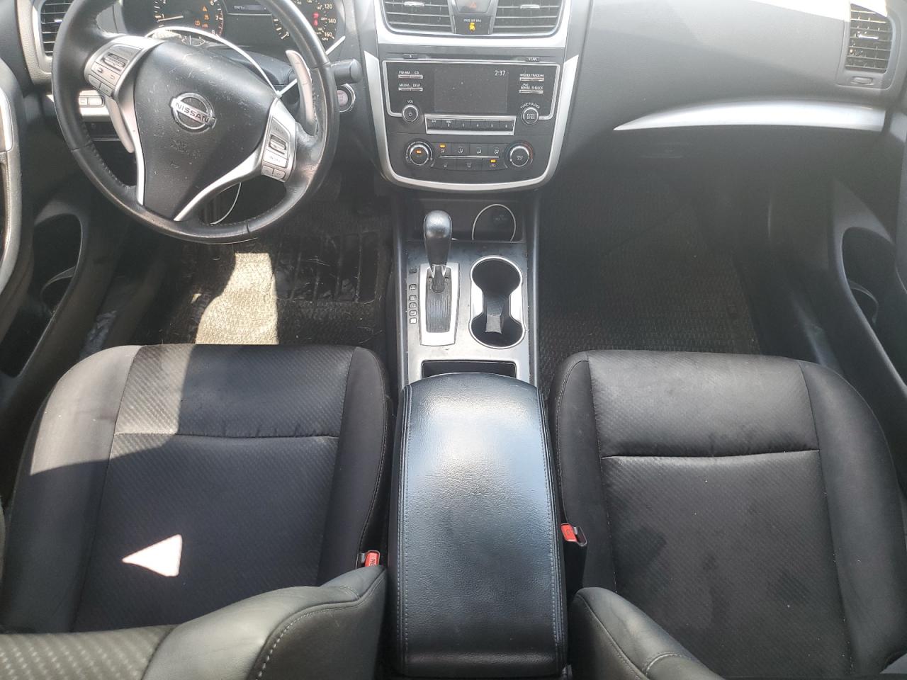 2017 Nissan Altima VIN 1N4AL3AP1HN349553 photo 8