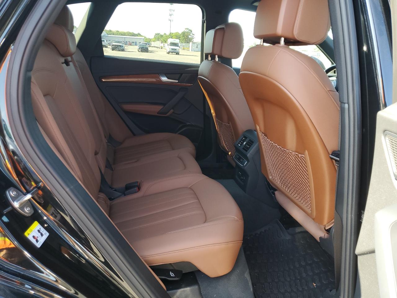 2023 Audi Q5 VIN WA1BBAFY2P2084790 photo 11