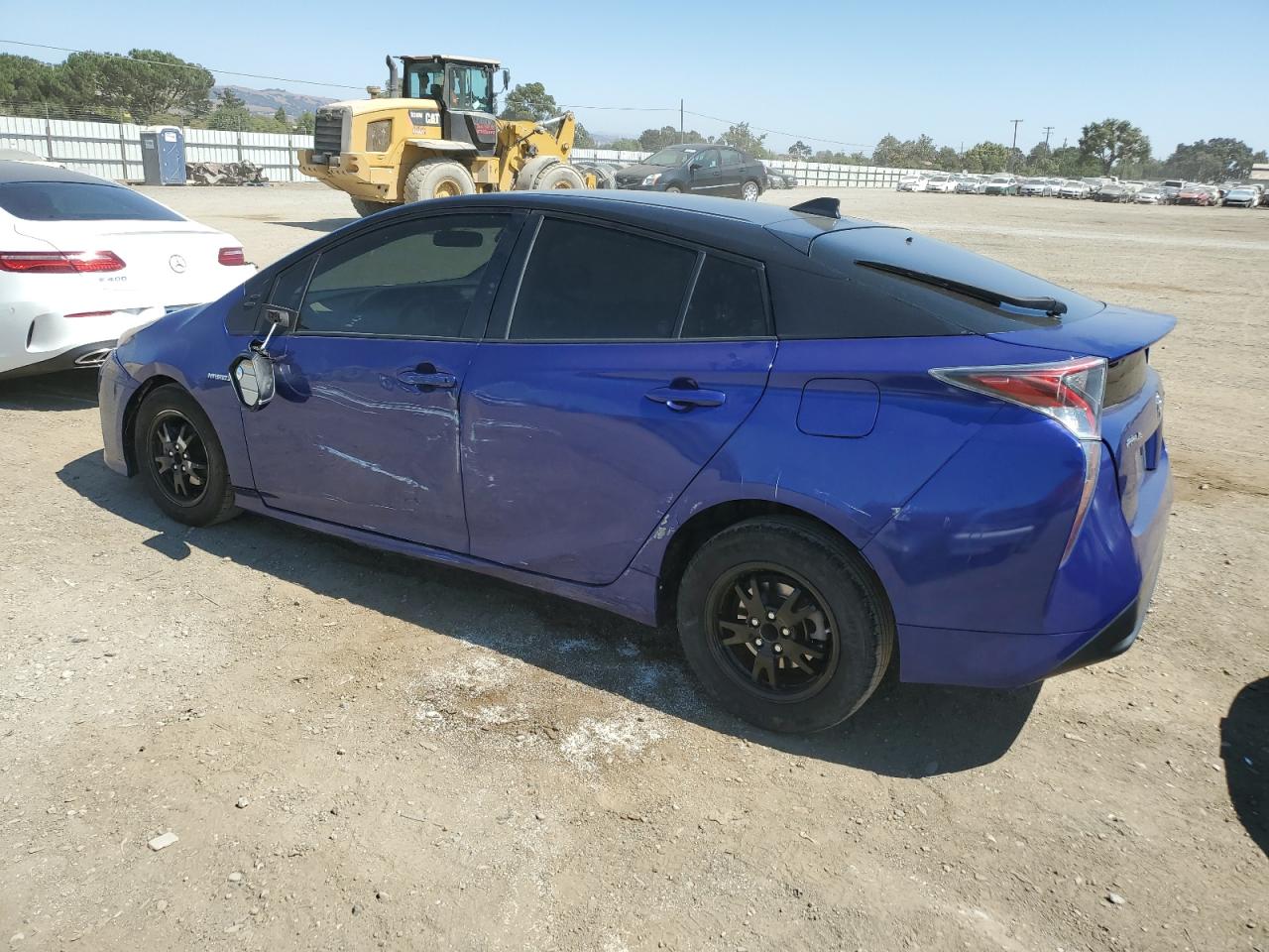 2016 Toyota Prius VIN JTDKBRFU6G3510122 photo 2