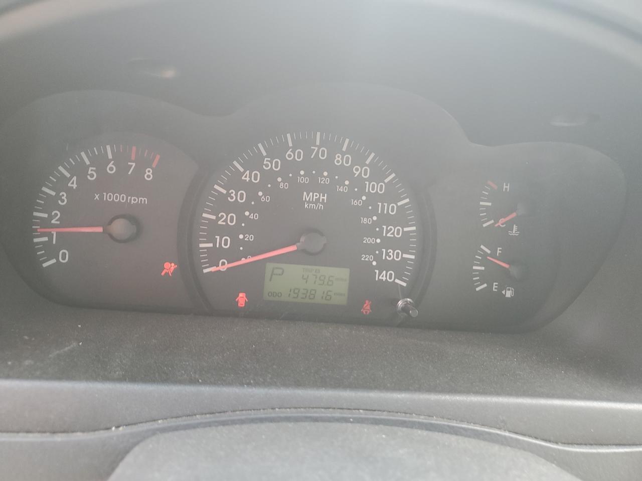 2005 Kia Spectra VIN KNAFE121255201820 photo 9