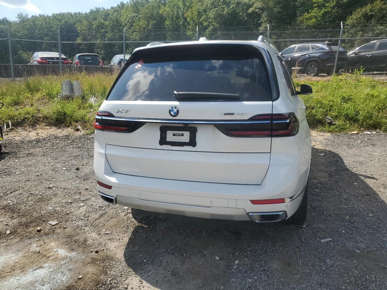 2023 BMW X7 VIN 5UX23EM01P9P25098 photo 6