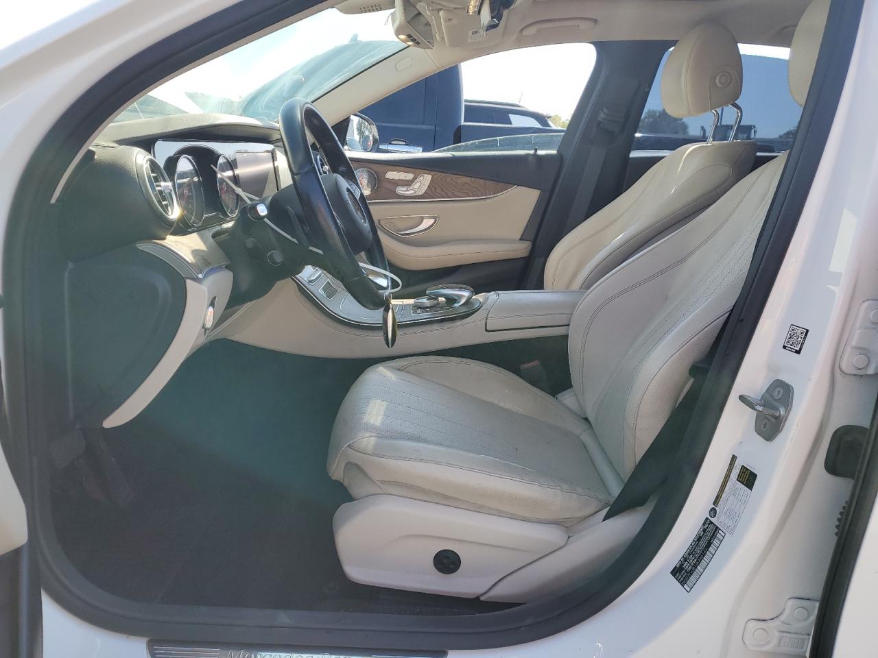 2018 Mercedes E-class VIN WDDZF4JB1JA340143 photo 7